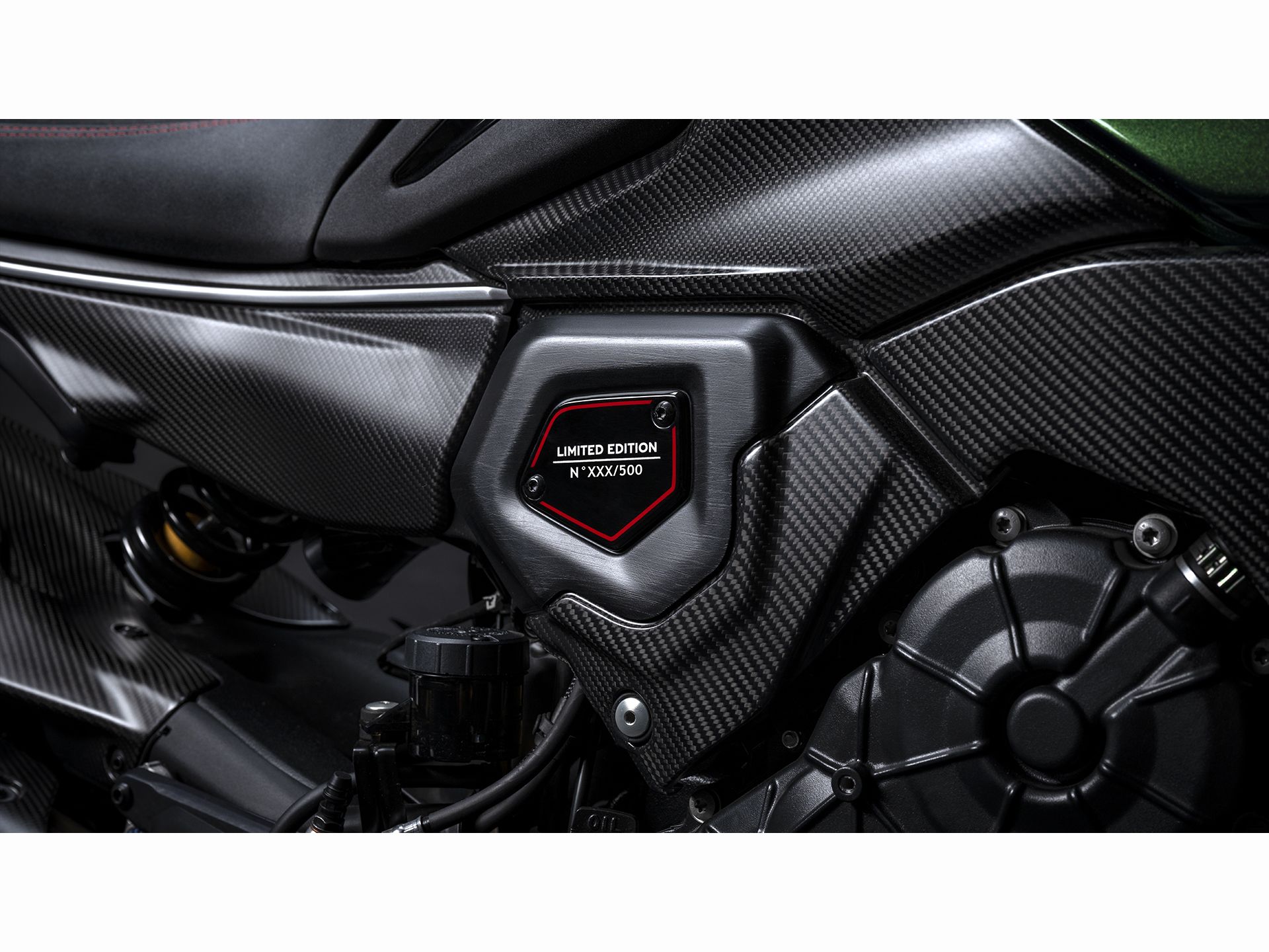 2024 Ducati Diavel For Bentley in Concord, New Hampshire - Photo 11