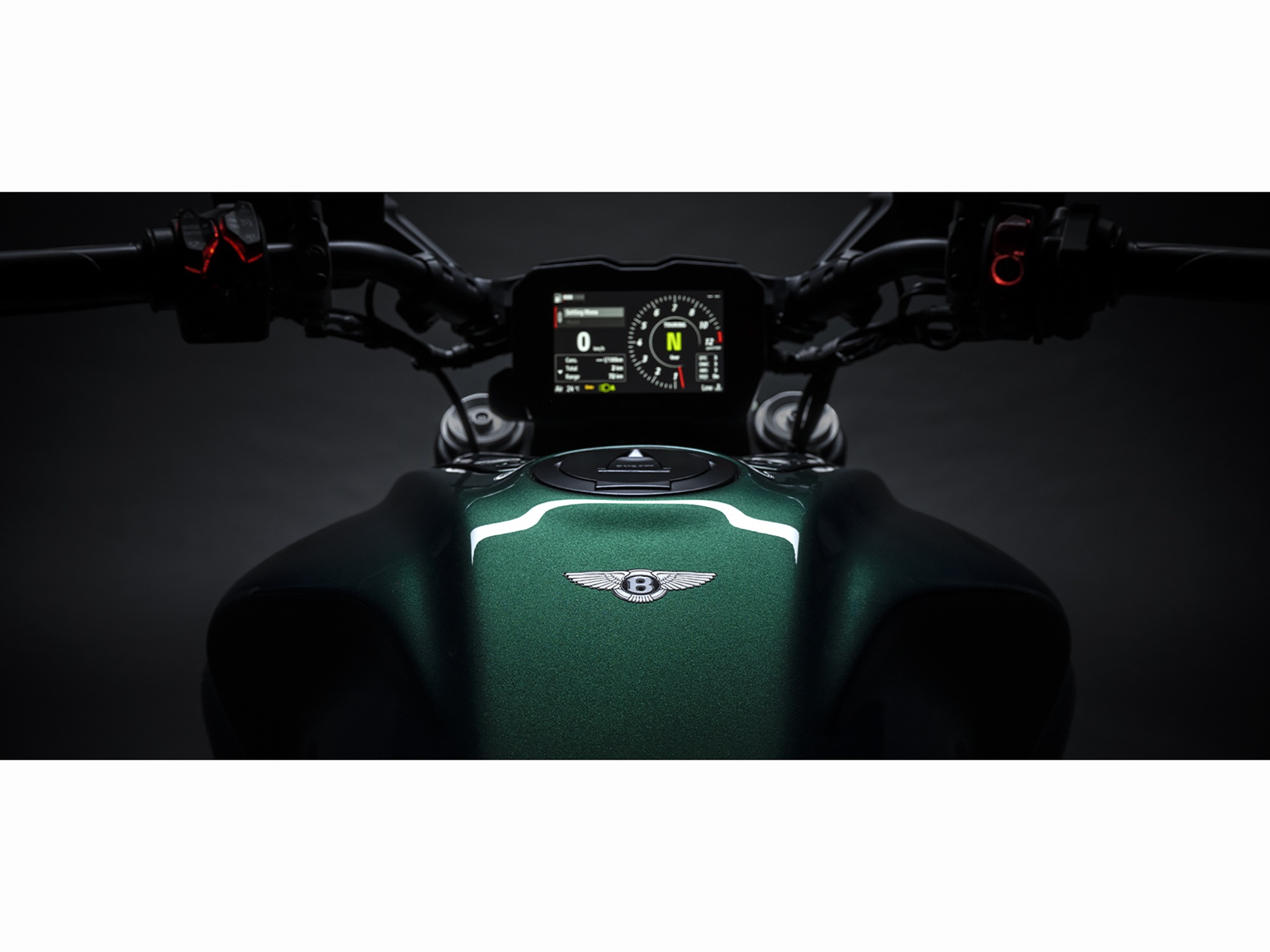 2024 Ducati Diavel For Bentley in De Pere, Wisconsin - Photo 19