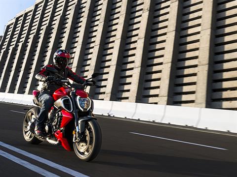 2024 Ducati Diavel V4 in Albuquerque, New Mexico - Photo 27