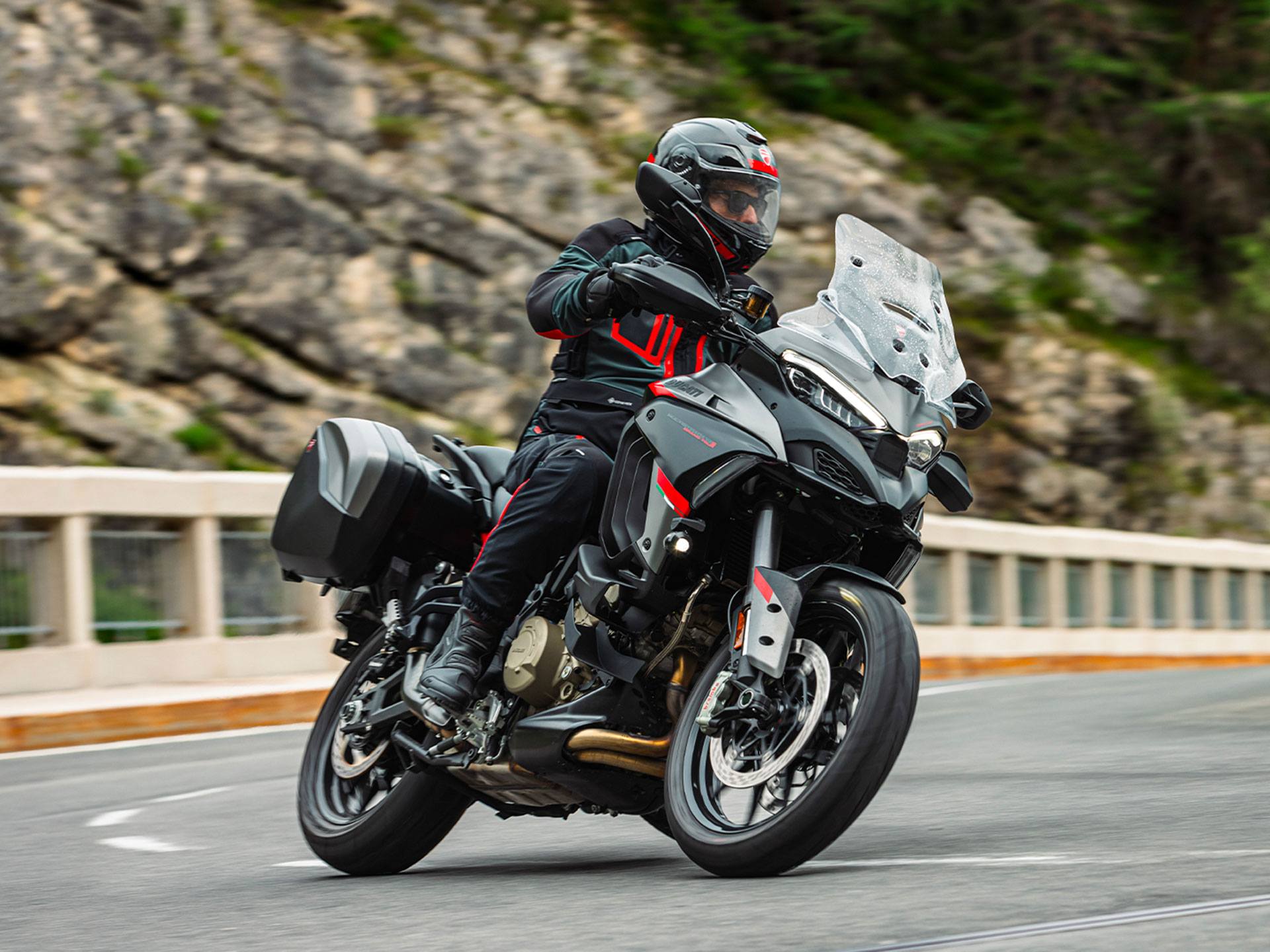 2024 Ducati Multistrada V4 S Grand Tour in Knoxville, Tennessee - Photo 16