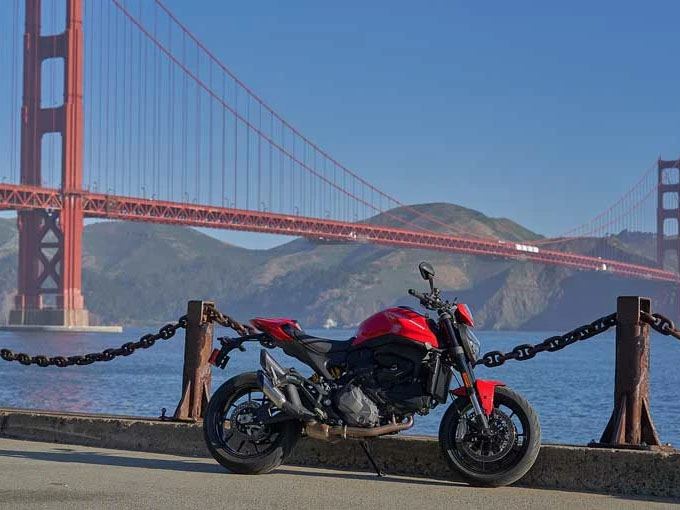 2024 Ducati Monster + in Santa Rosa, California - Photo 12