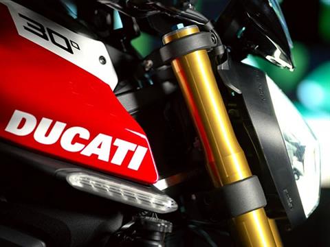 2024 Ducati Monster 30th Anniversario in Knoxville, Tennessee - Photo 9