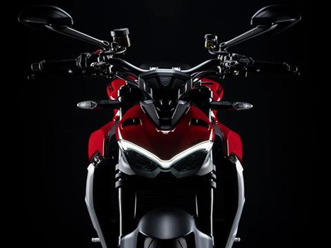 2024 Ducati Streetfighter V2 in New Haven, Connecticut - Photo 6