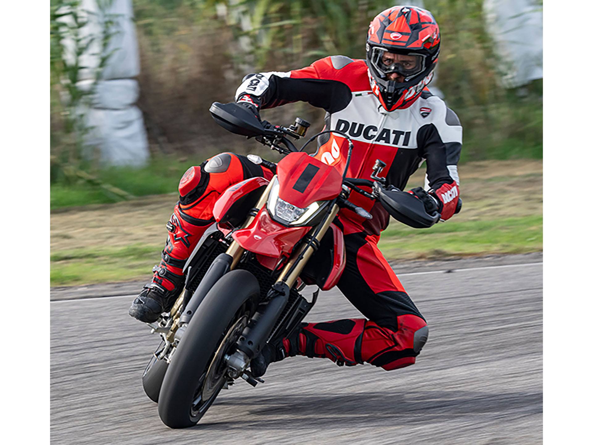2024 Ducati Hypermotard 698 Mono in Knoxville, Tennessee - Photo 20