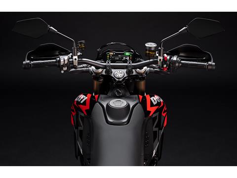 2024 Ducati Hypermotard 698 Mono RVE in Albuquerque, New Mexico - Photo 17