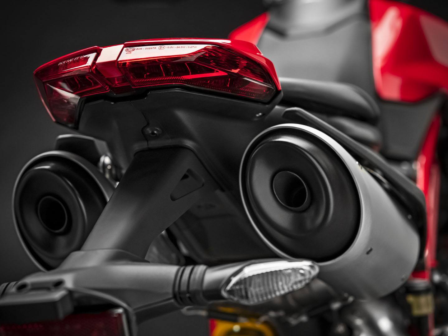 2024 Ducati Hypermotard 950 in Santa Rosa, California - Photo 5