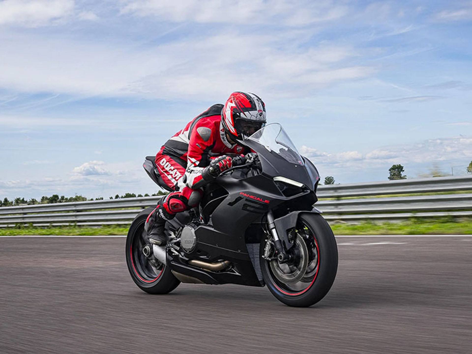 New 2024 Ducati Panigale V2 Motorcycles in Concord, NH