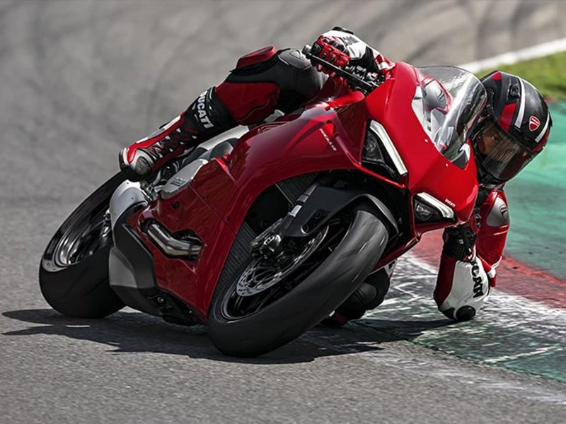 2024 Ducati Panigale V2 in West Allis, Wisconsin - Photo 18