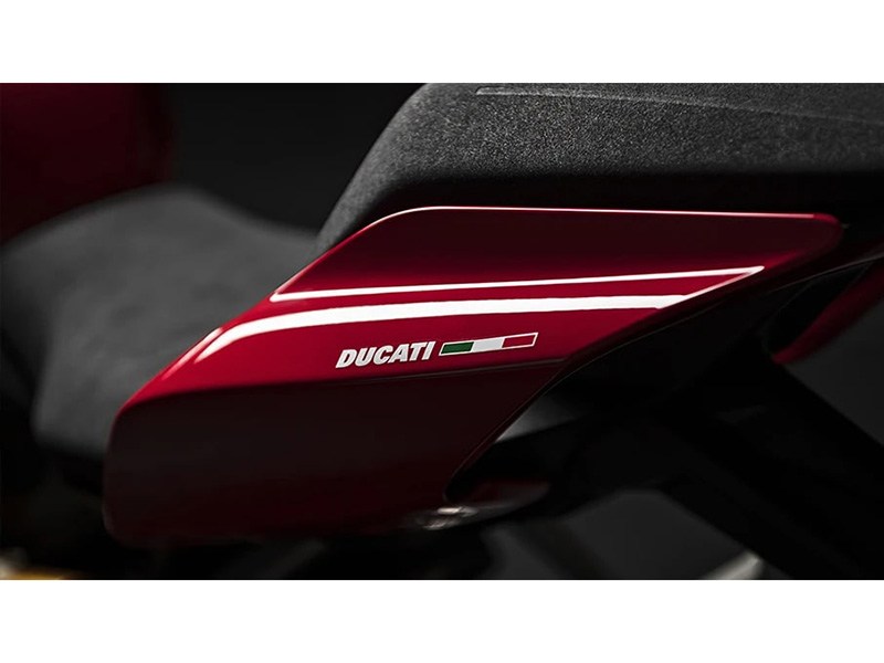 2024 Ducati Panigale V2 in New Haven, Connecticut - Photo 5
