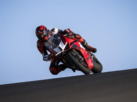 2024 Ducati Panigale V4 R in West Allis, Wisconsin - Photo 13