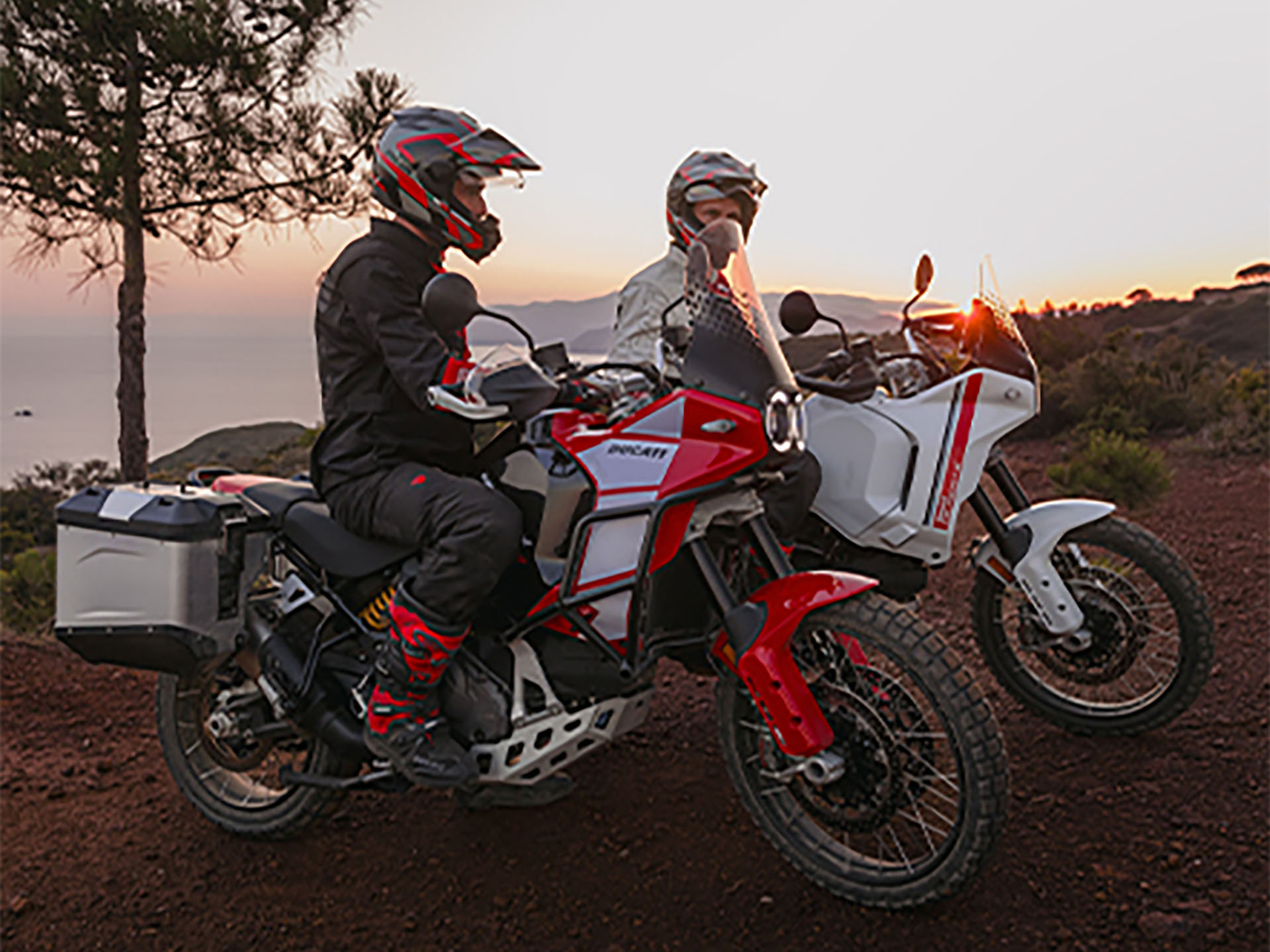 2025 Ducati DesertX Discovery in Santa Rosa, California - Photo 18