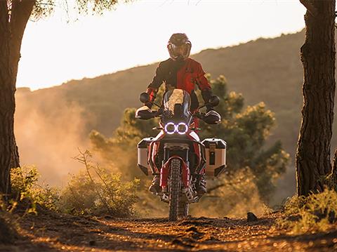 2025 Ducati DesertX Discovery in Albuquerque, New Mexico - Photo 19