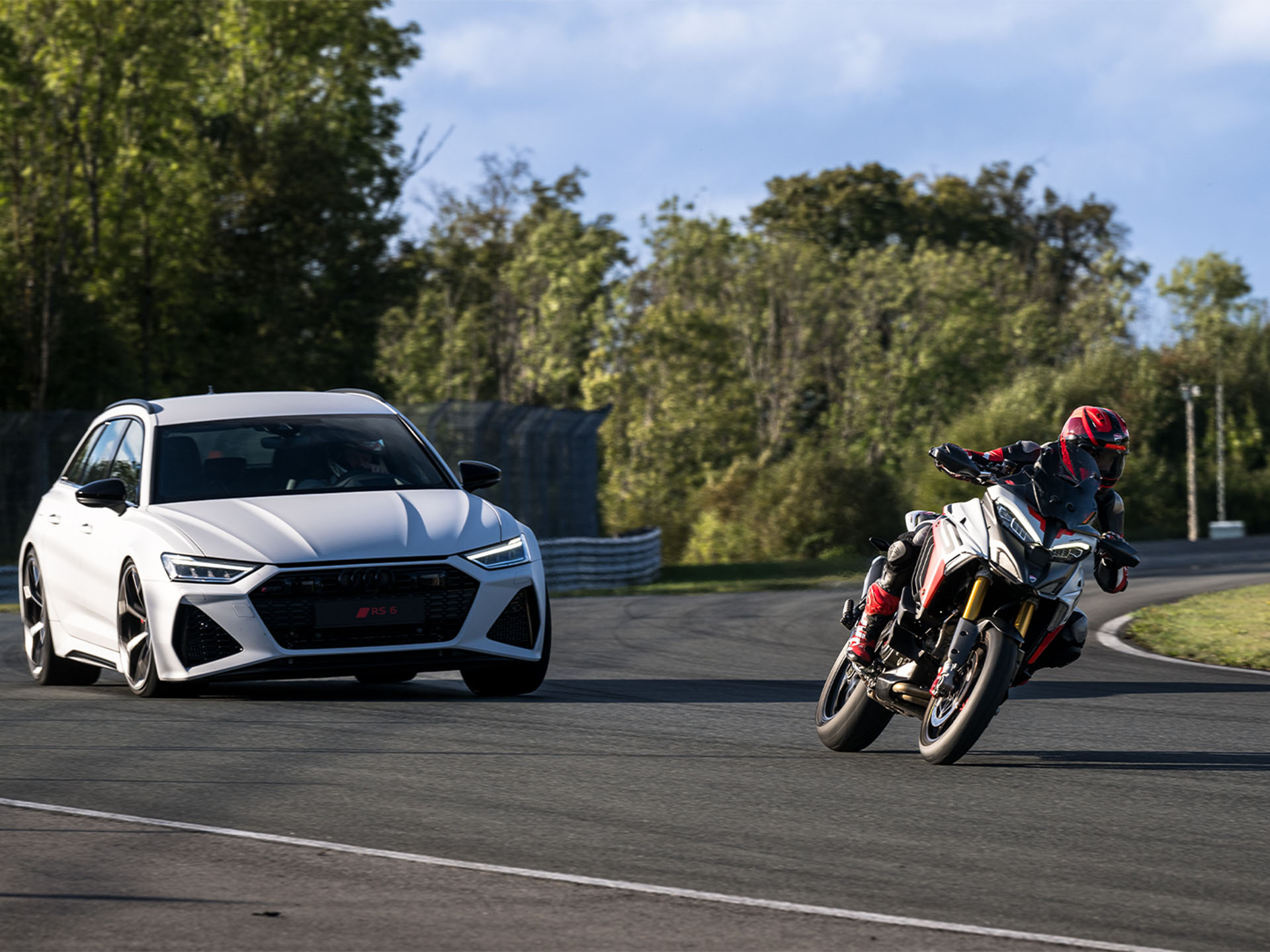 2025 Ducati Multistrada V4 RS in Saint Louis, Missouri - Photo 19