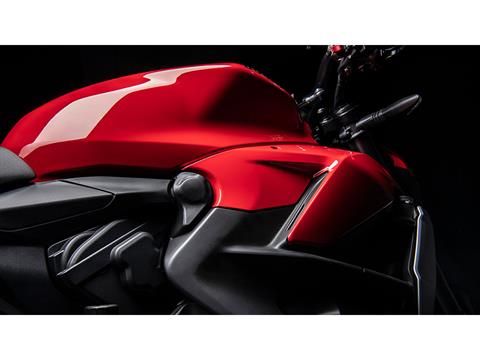 2025 Ducati Streetfighter V2 in Knoxville, Tennessee - Photo 5