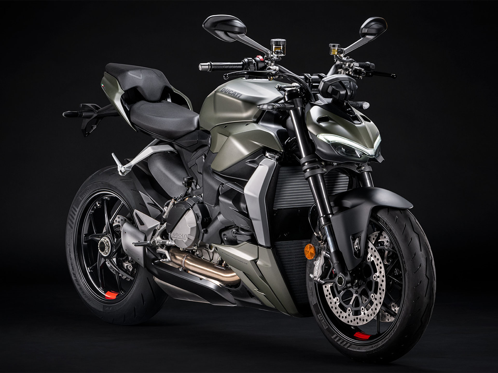 2025 Ducati Streetfighter V2 in Greer, South Carolina - Photo 3