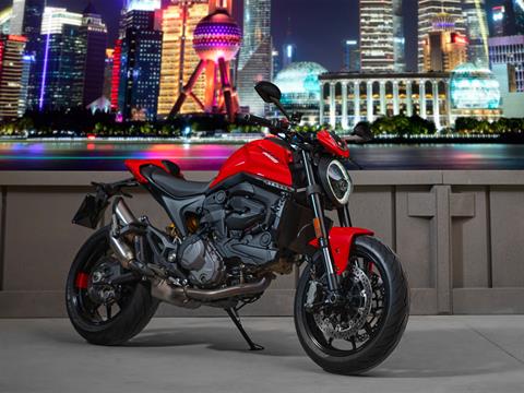 2025 Ducati Monster + in Knoxville, Tennessee - Photo 7