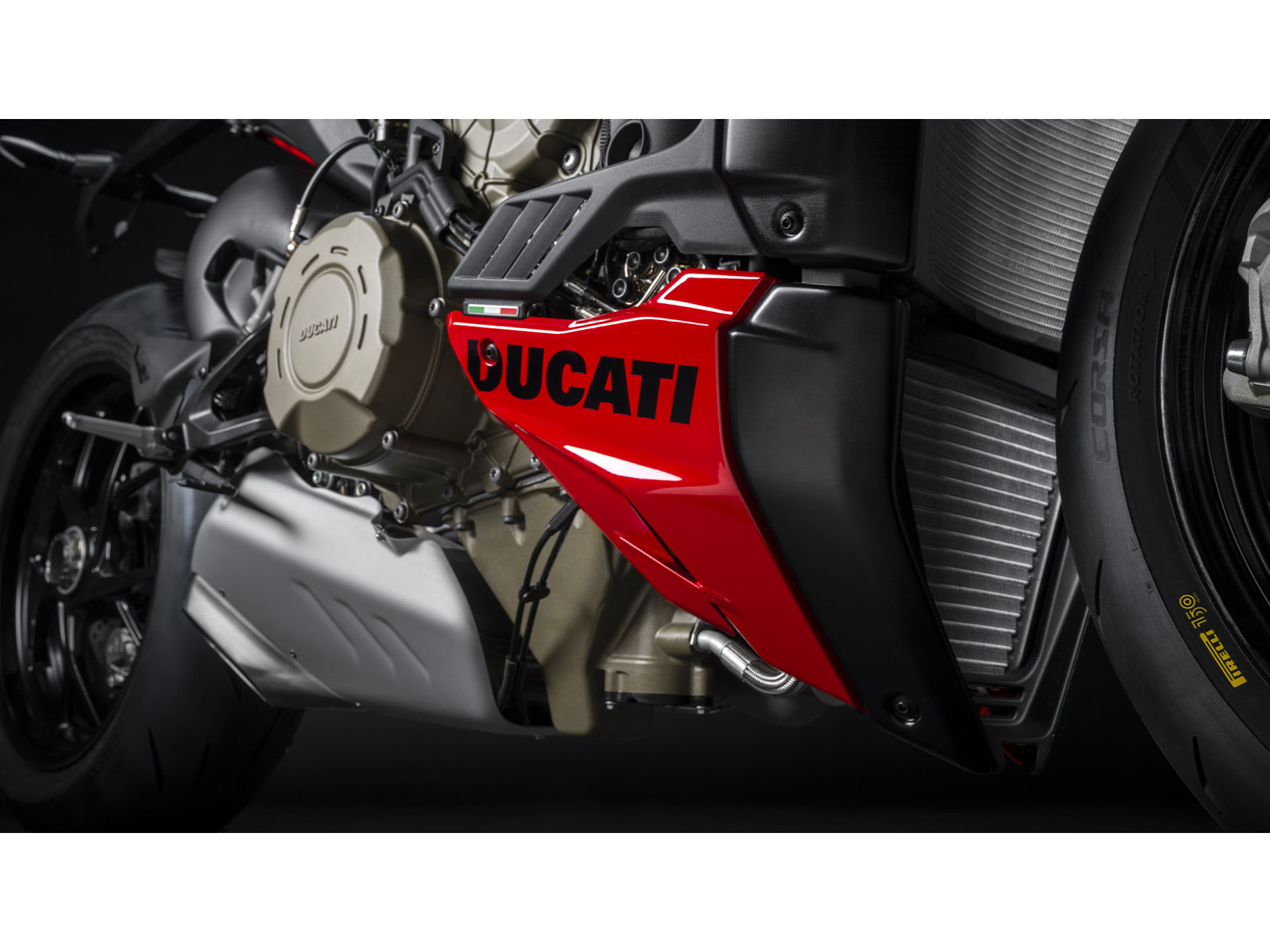 2025 Ducati Streetfighter V4 in Saint Louis, Missouri - Photo 7