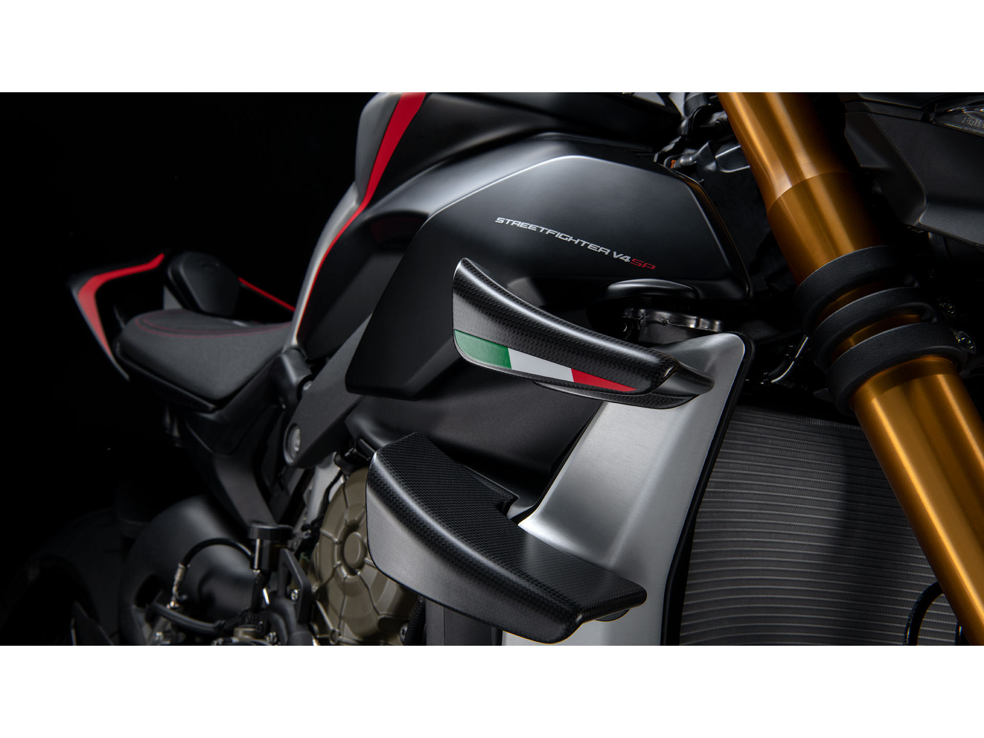 2025 Ducati Streetfighter V4 SP2 in West Allis, Wisconsin - Photo 13