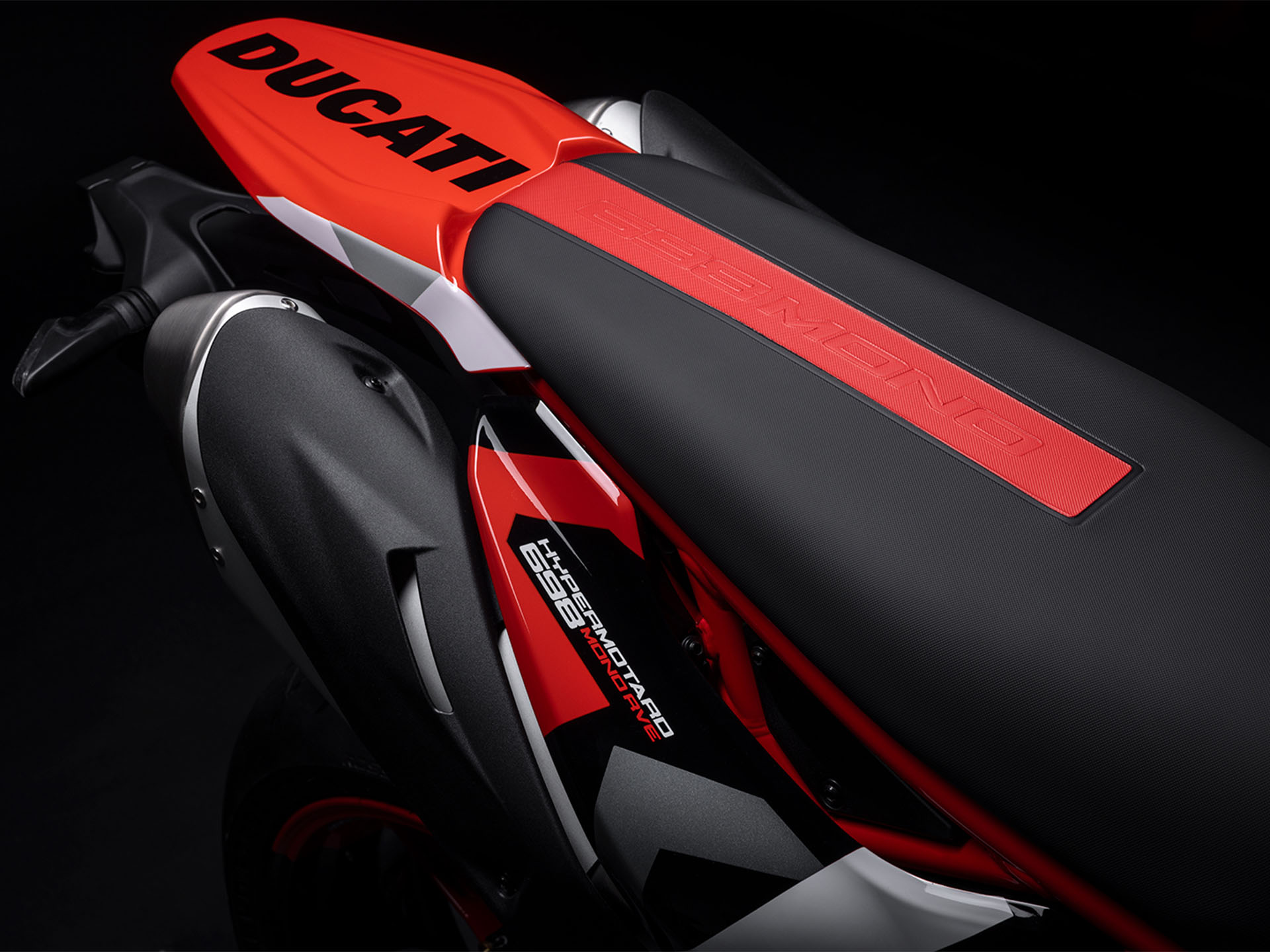 2025 Ducati Hypermotard 698 Mono RVE in Santa Rosa, California - Photo 7