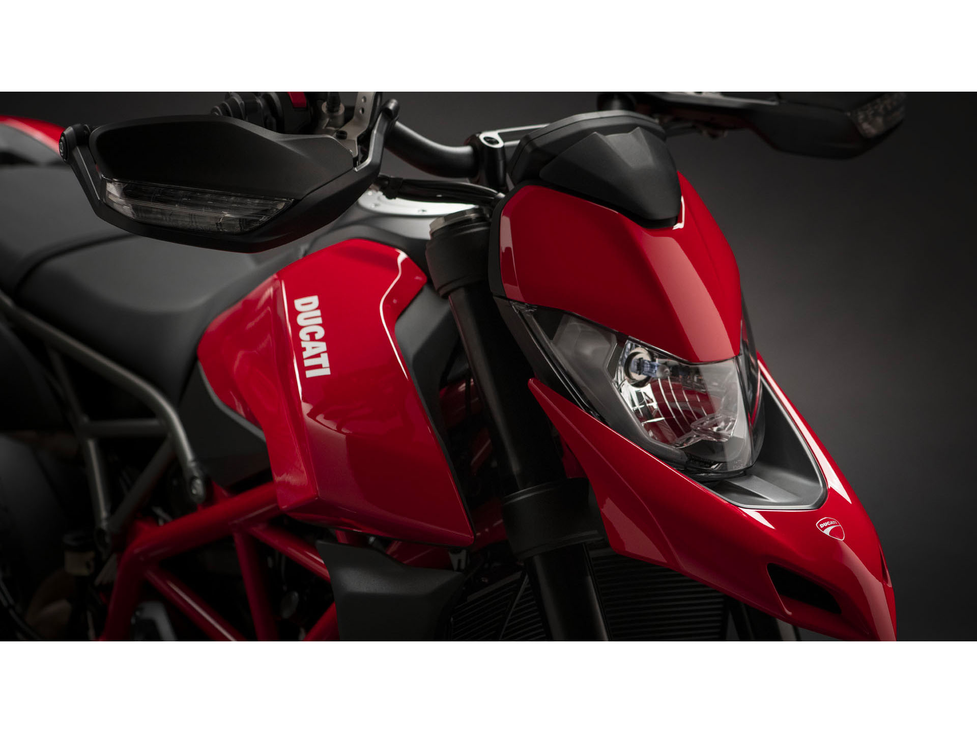 2025 Ducati Hypermotard 950 in Greer, South Carolina - Photo 5