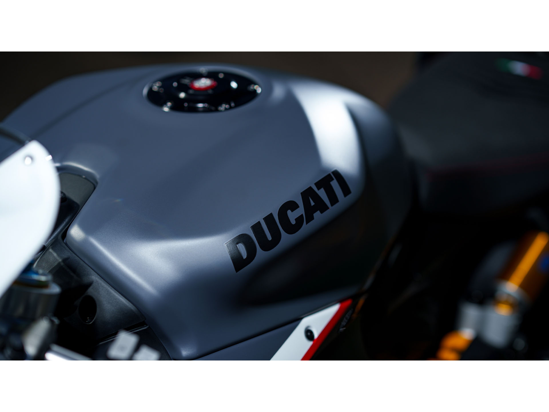 2025 Ducati Panigale V2 Superquadro Final Edition in Greer, South Carolina - Photo 9