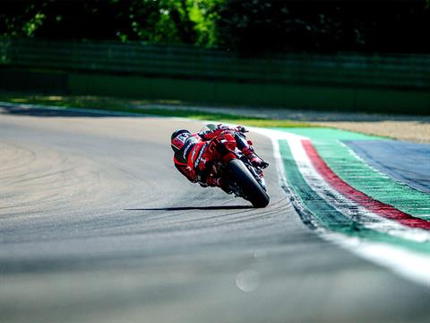 2025 Ducati Panigale V4 in Saint Louis, Missouri - Photo 8