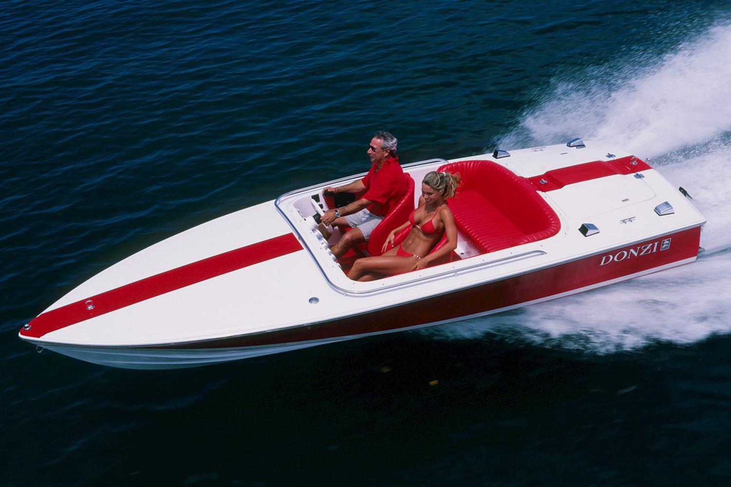 New 2019 Donzi 18 Classic Power Boats Inboard in Holiday, FL