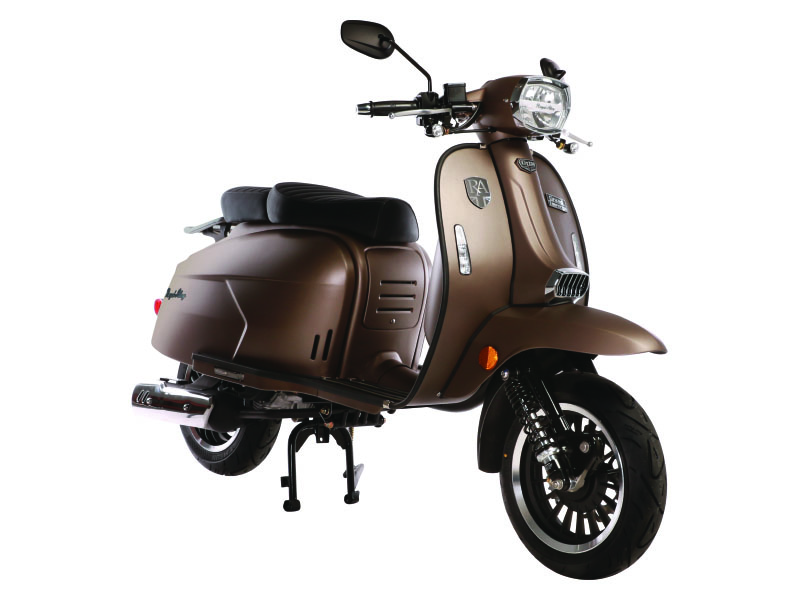 2022 Genuine Scooters Grand Tourer 150 in Dearborn Heights, Michigan