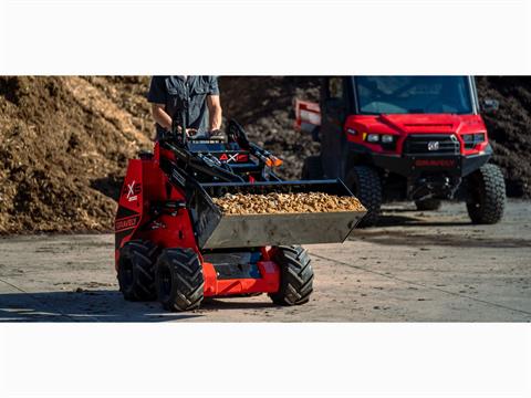 2023 Gravely USA AXIS 200DT in Clayton, North Carolina - Photo 5