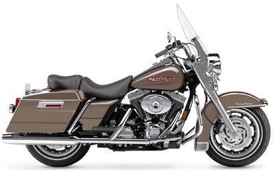 2004 Harley-Davidson FLHR/FLHRI Road King® in Sheboygan, Wisconsin