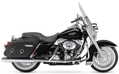 2004 Harley-Davidson FLHRCI Road King® Classic in Mauston, Wisconsin - Photo 11