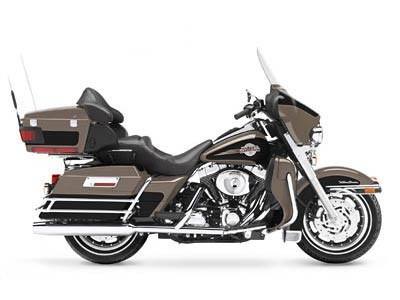 2005 Harley-Davidson FLHTCUI Ultra Classic® Electra Glide® in Pasadena, Texas - Photo 8