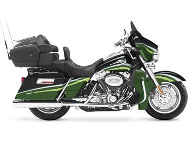 2006 Harley-Davidson CVO™ Screamin' Eagle® Ultra Classic® Electra Glide® in Green River, Wyoming - Photo 9
