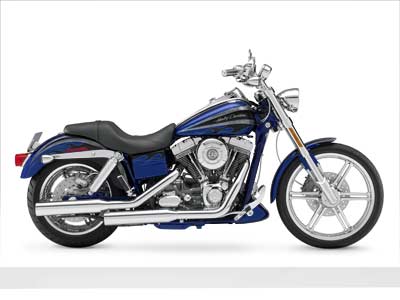 2008 Harley-Davidson CVO™ Screamin' Eagle® Dyna® in Burlington, Iowa - Photo 17