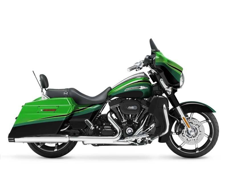 2011 Harley-Davidson CVO™ Street Glide® in Carrollton, Texas