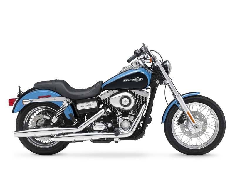 2011 Harley-Davidson Dyna® Super Glide® Custom in Sandusky, Ohio - Photo 14