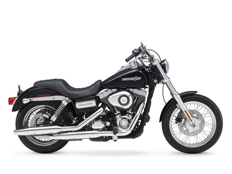2011 Harley-Davidson Dyna® Super Glide® Custom in Burlington, Iowa