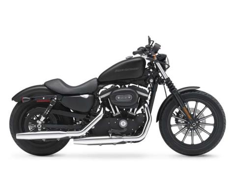 2011 Harley-Davidson Sportster® Iron 883™ in Crystal Lake, Illinois - Photo 11