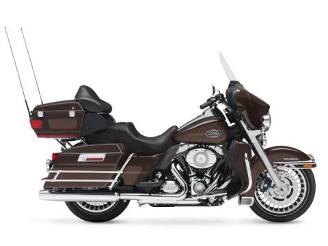 2011 Harley-Davidson Ultra Classic® Electra Glide® in Shorewood, Illinois - Photo 28