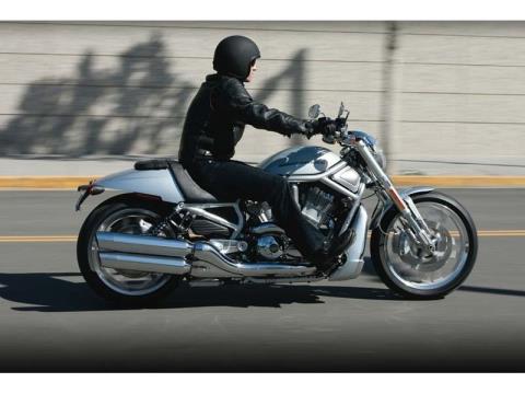 2012 Harley-Davidson V-Rod® 10th Anniversary Edition in Virginia Beach, Virginia - Photo 5