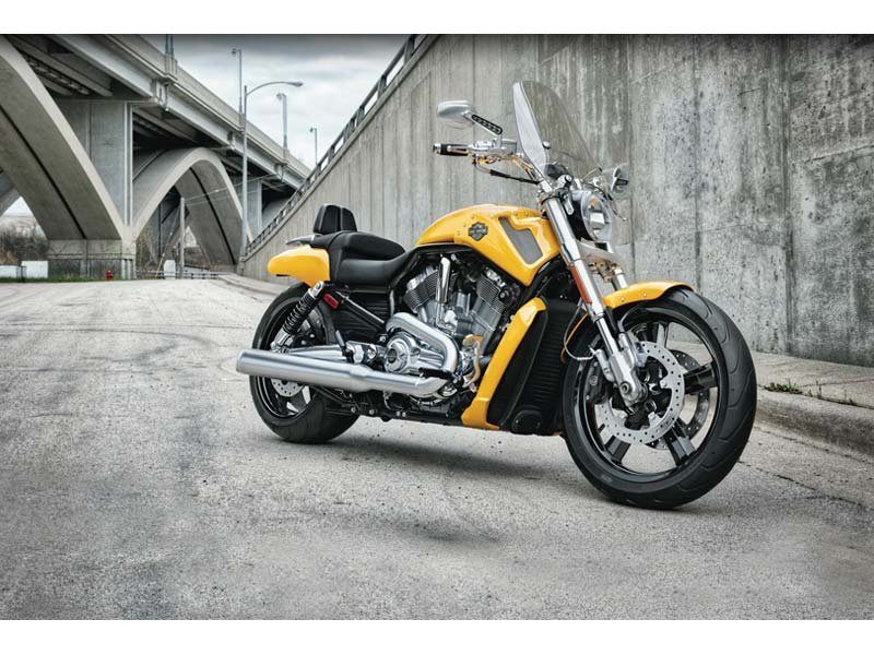 2012 Harley-Davidson V-Rod Muscle® in Sandusky, Ohio - Photo 16
