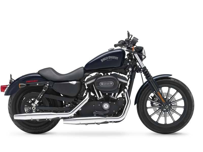 2012 Harley-Davidson Sportster® Iron 883™ in Crystal Lake, Illinois - Photo 11