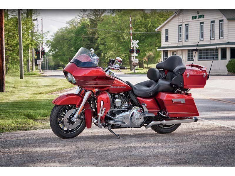2012 Harley-Davidson Road Glide® Ultra in Monroe, Michigan - Photo 5