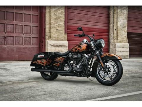 2012 Harley-Davidson Road King® in Adams Center, New York - Photo 3
