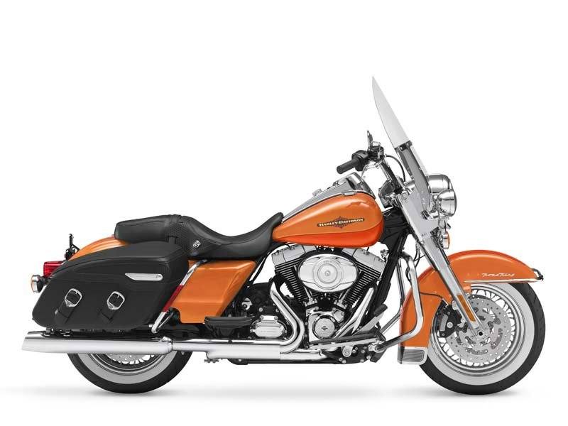 2012 Harley-Davidson Road King® Classic in Syracuse, New York - Photo 4
