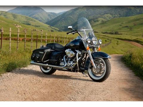 2012 Harley-Davidson Road King® Classic in Riverdale, Utah - Photo 7