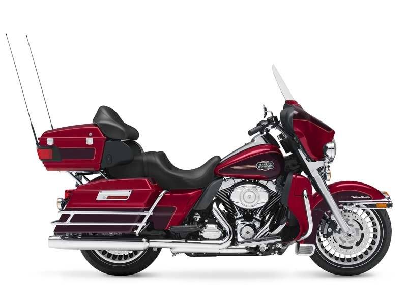 2012 Harley-Davidson Ultra Classic® Electra Glide® in Mason City, Iowa - Photo 6