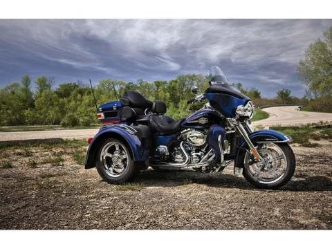 2012 Harley-Davidson Tri Glide® Ultra Classic® in Temple, Texas - Photo 4