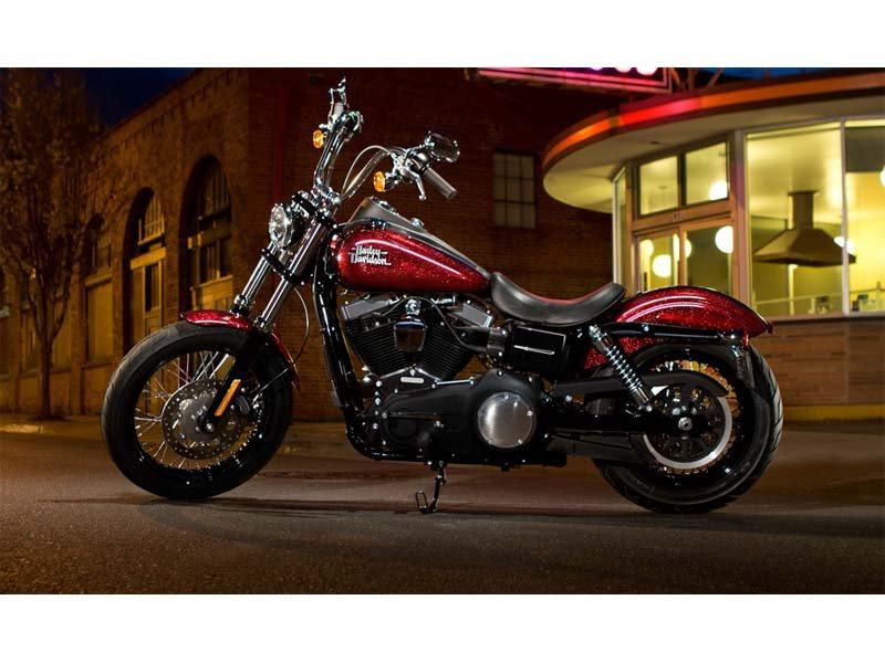 2013 Harley-Davidson Dyna® Street Bob® in Denver, Colorado - Photo 3