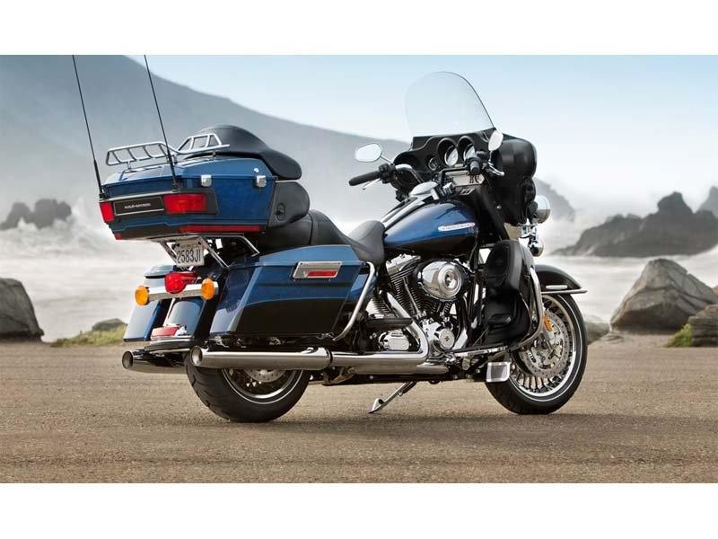 2013 Harley-Davidson Electra Glide® Ultra Limited in Clinton, Tennessee - Photo 10